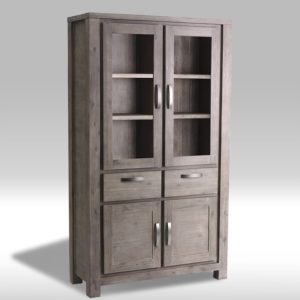 Alaska Vitrineskab i Acacia.