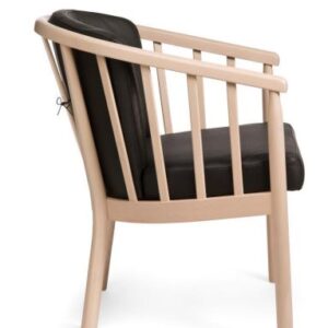 Tremmestol Annemarie                                                                                                                                                                                                                                                                                                                                    Stol Annemarie